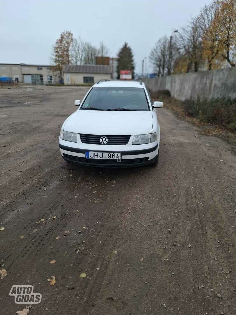 Volkswagen Passat B5 2000 m