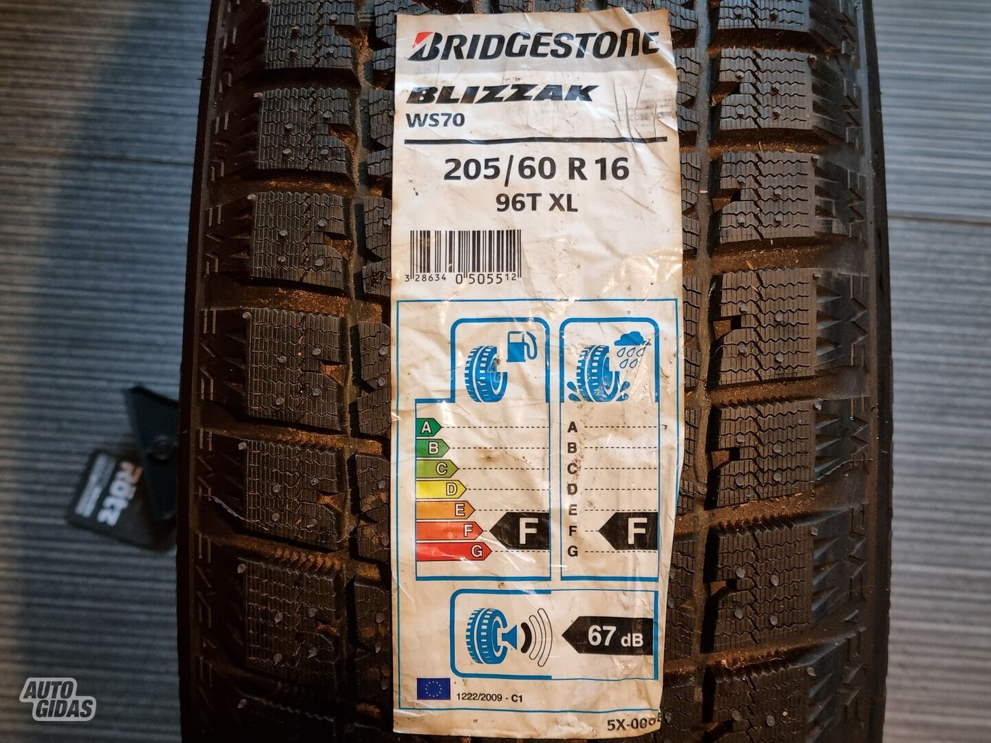 Bridgestone Blizzak WS70 R16 žieminės padangos lengviesiems