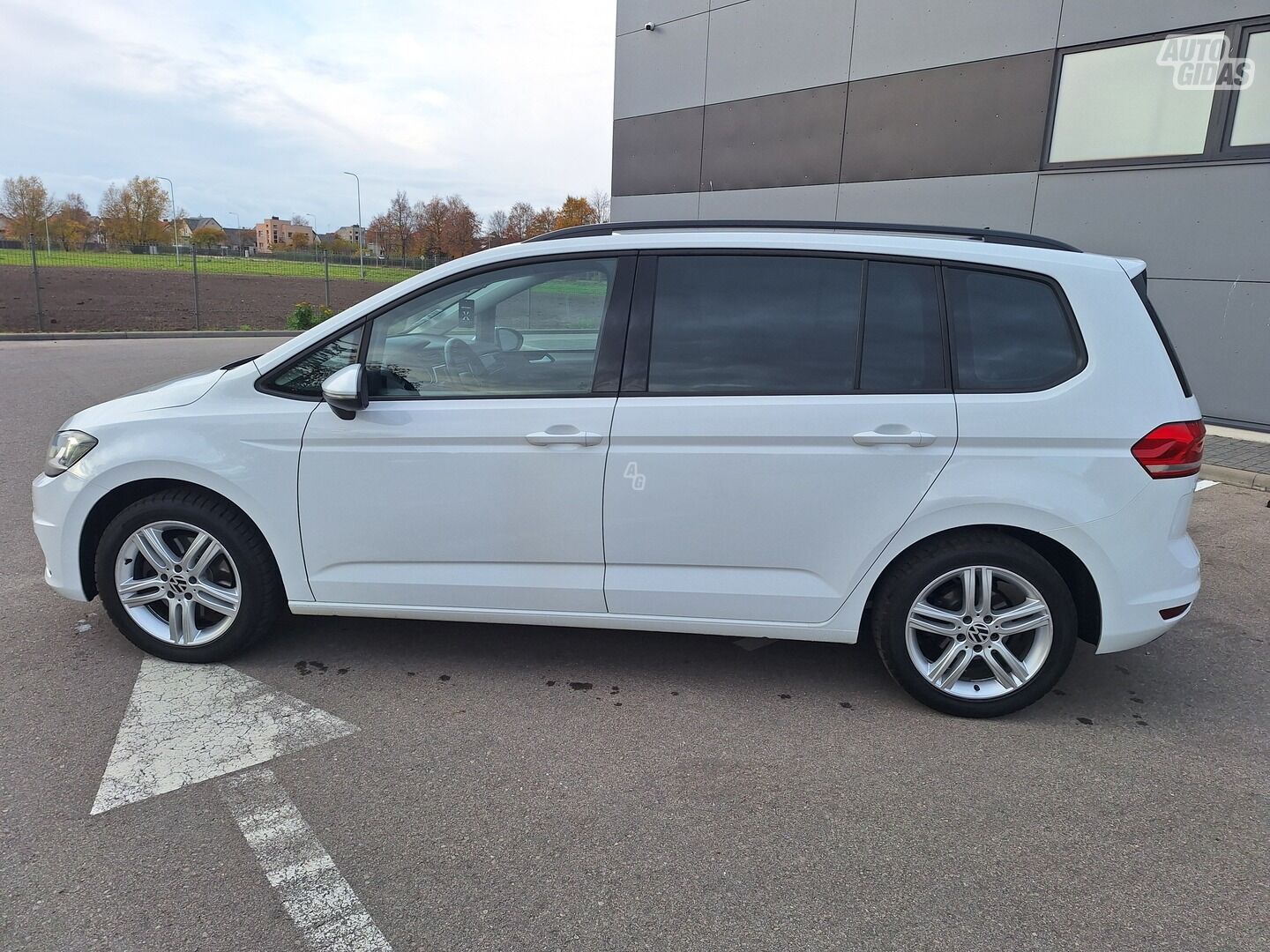 Volkswagen Touran TDI 2016 y