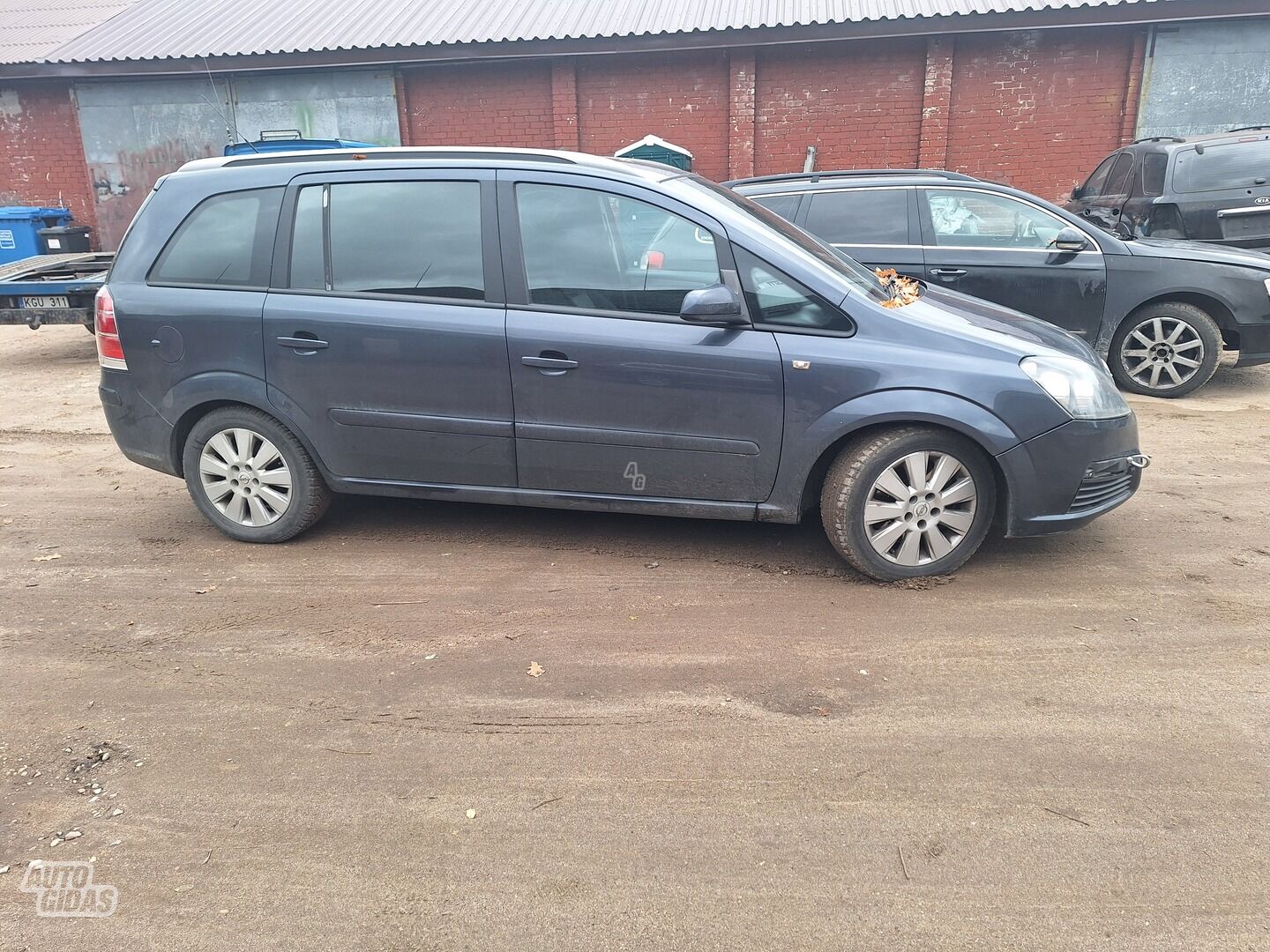 Opel Zafira 2007 г запчясти