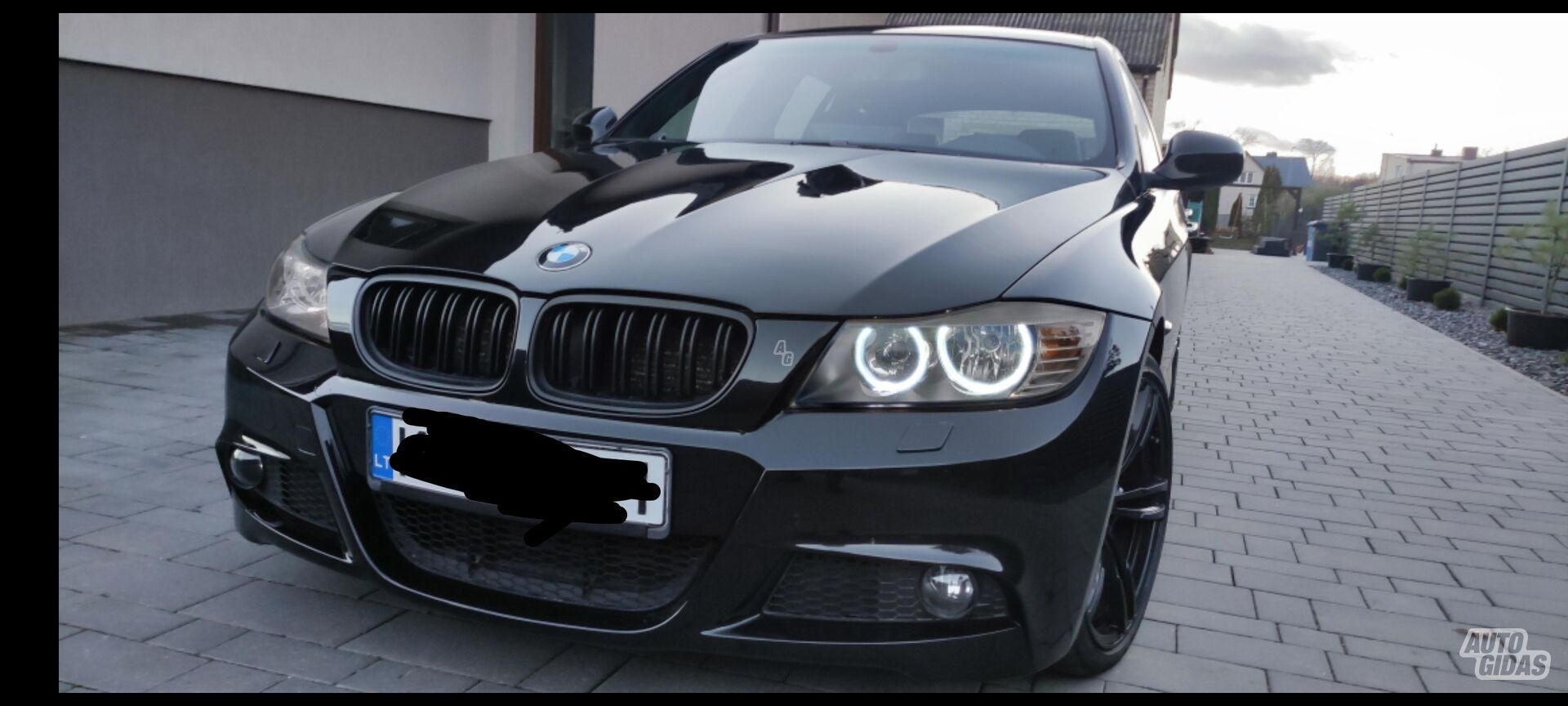 Bmw 320 2009 г Универсал