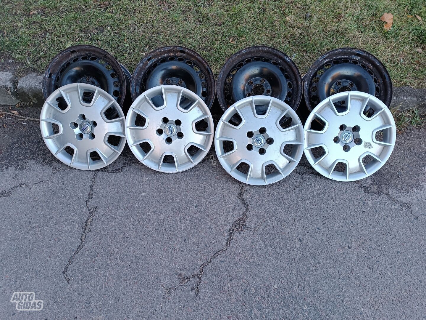 Volvo steel stamped R16 rims