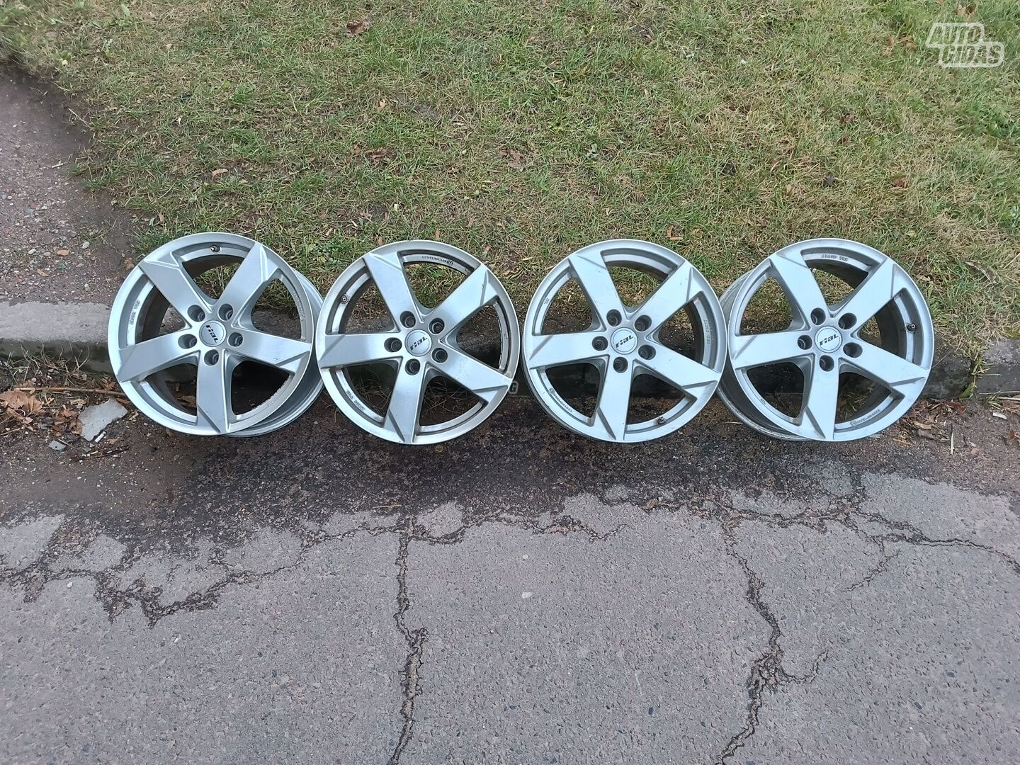 Rial VW, AUDI, SKODA  light alloy R17 rims