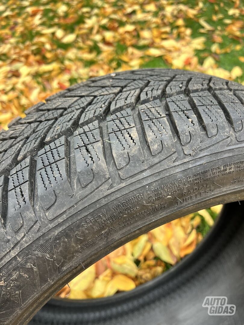 Goodyear UltraGripPerformance R18 winter tyres passanger car