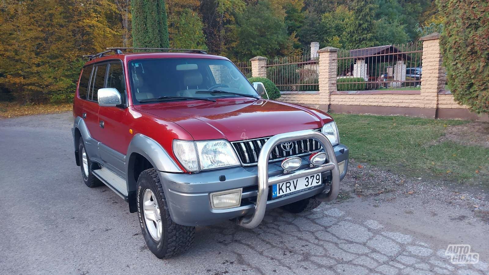 Toyota Land Cruiser 2000 г Внедорожник / Кроссовер