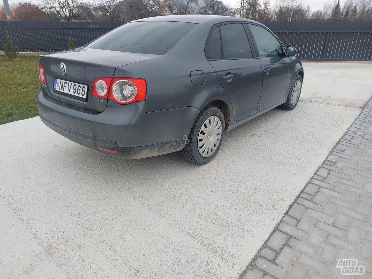 Volkswagen Jetta V 2009 г