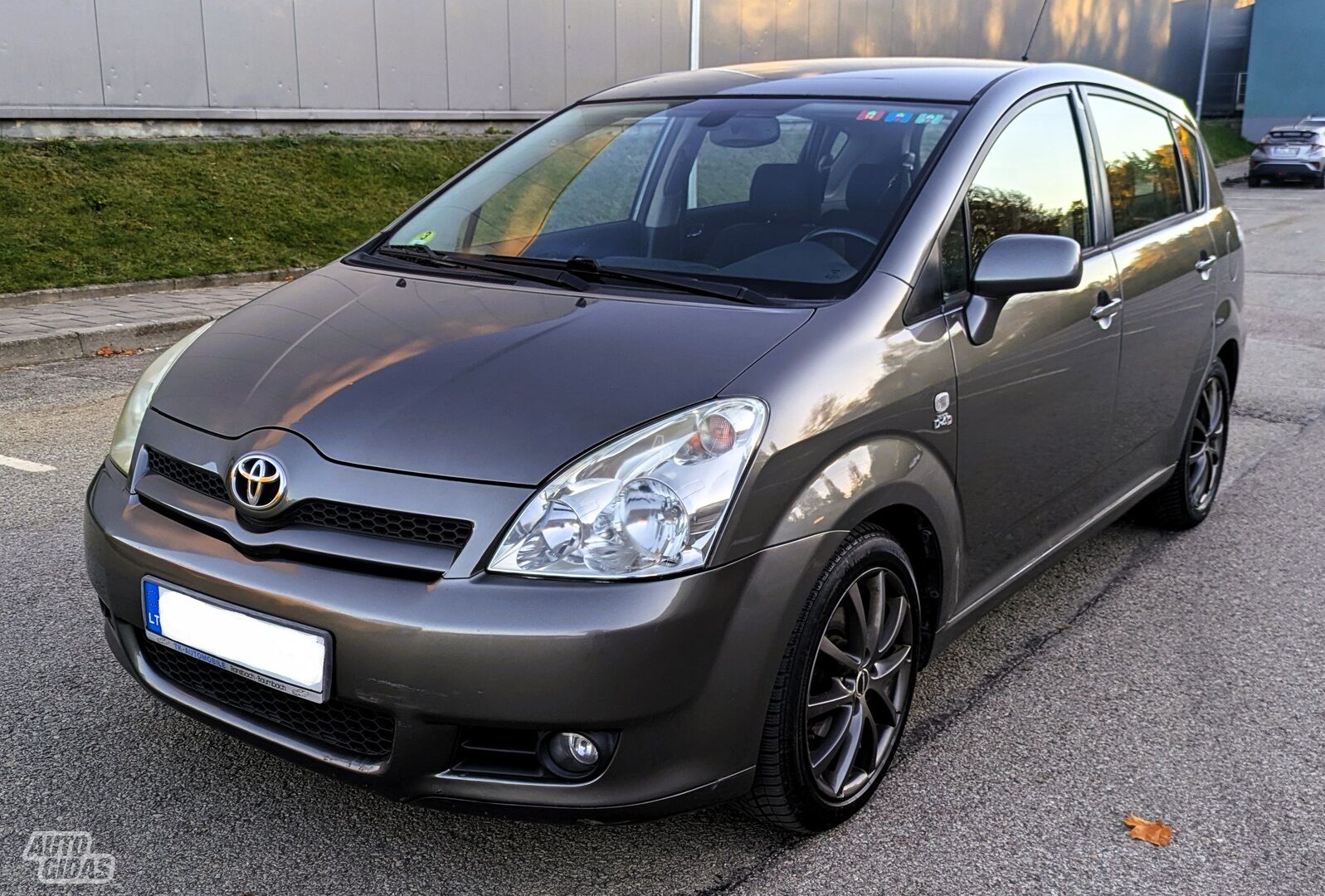 Toyota Corolla Verso II D-4D 2005 y