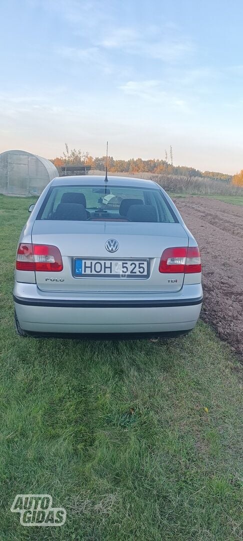 Volkswagen Polo 2004 г Седан