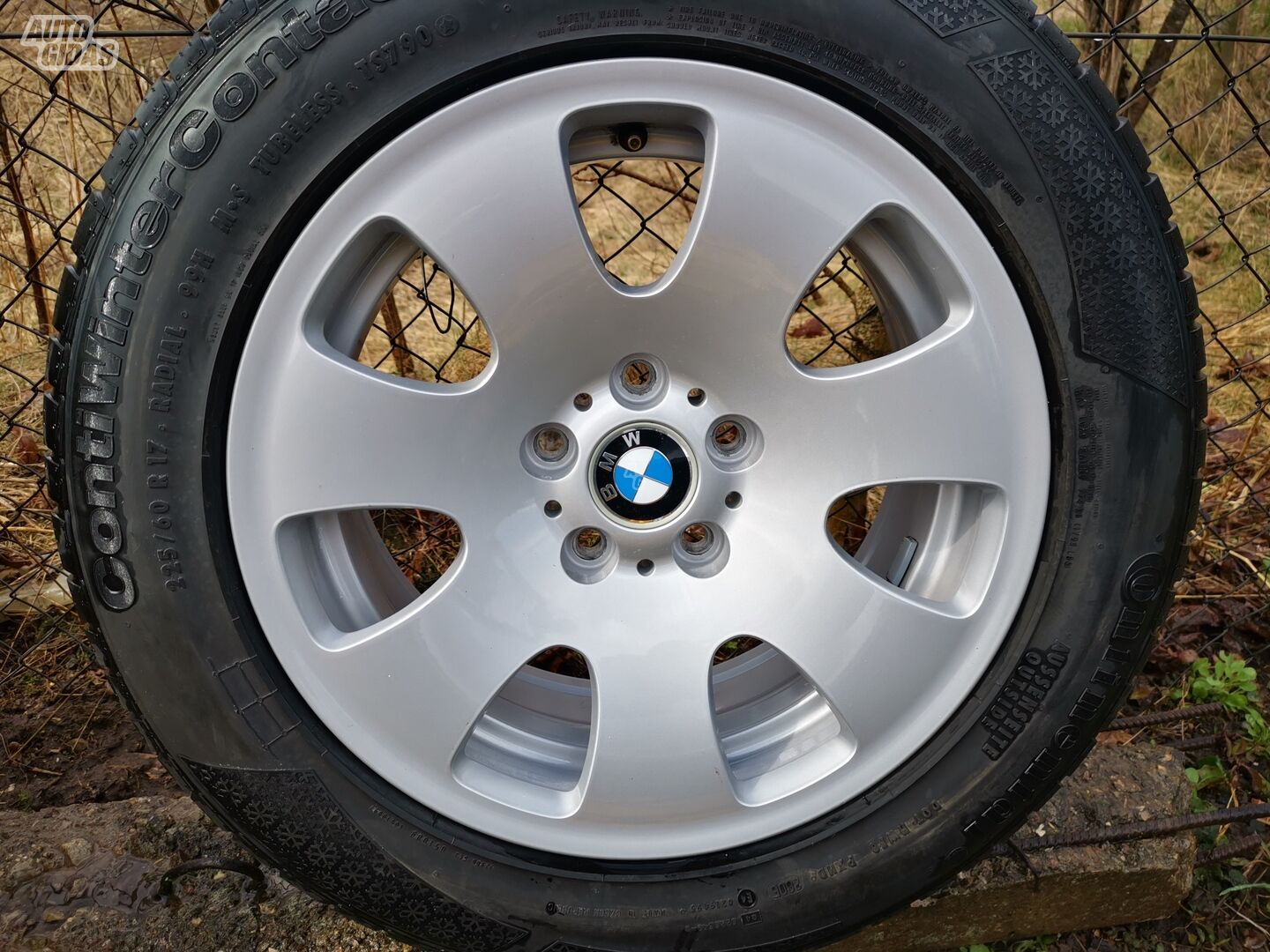 Serija 7 light alloy R17 rims