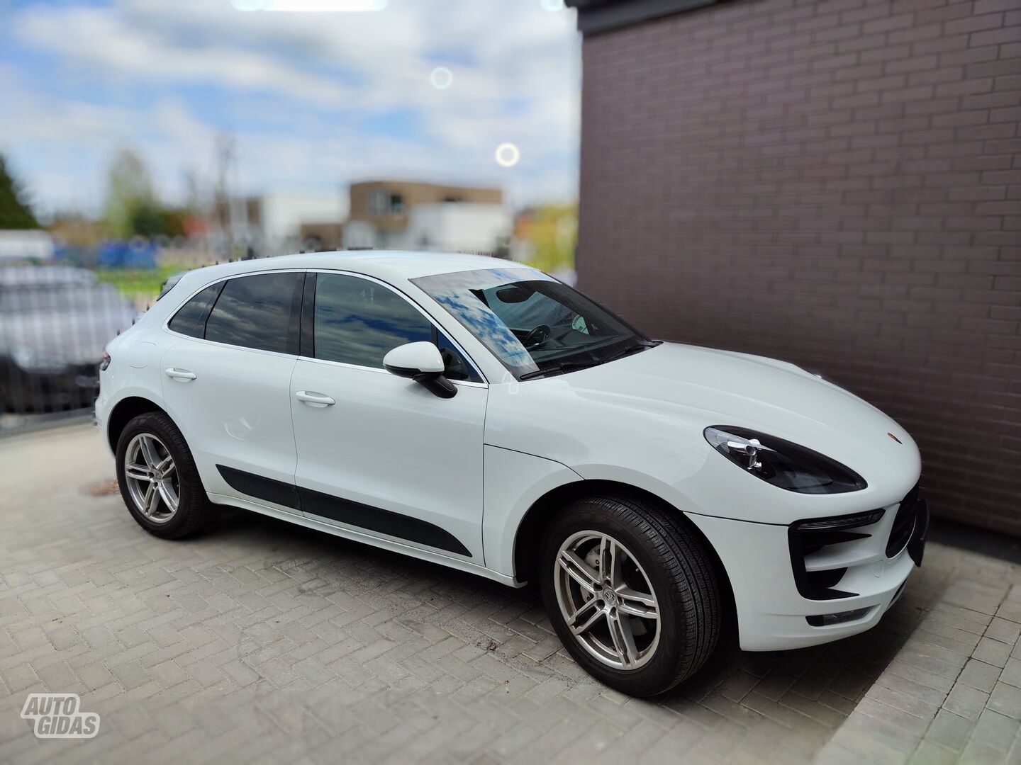 Porsche Macan 2016 m Visureigis / Krosoveris