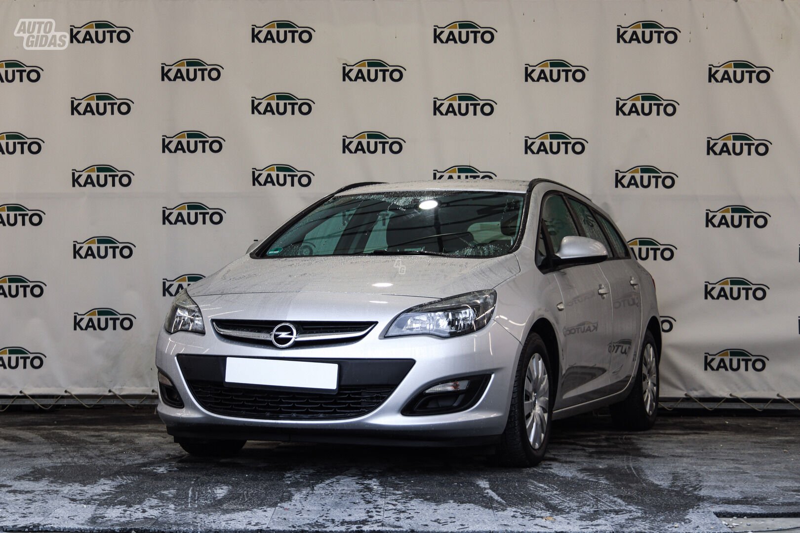 Opel Astra 2013 m Universalas