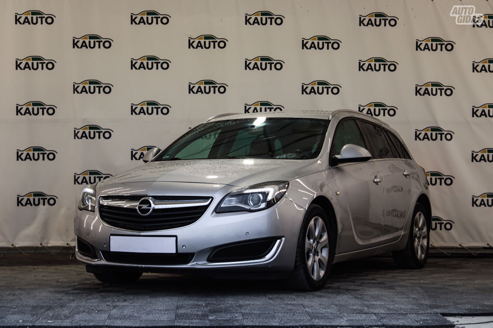 Opel Insignia 2016 г Универсал