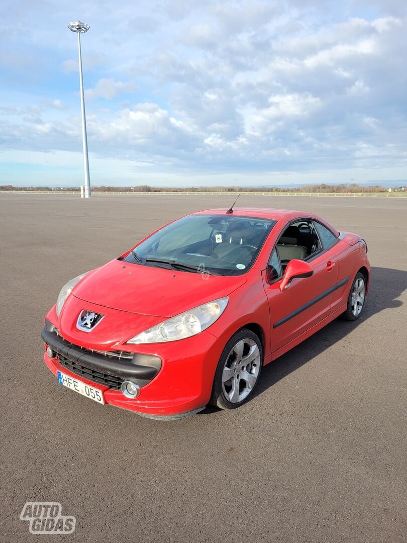 Peugeot 207 CC 2008 m Kabrioletas