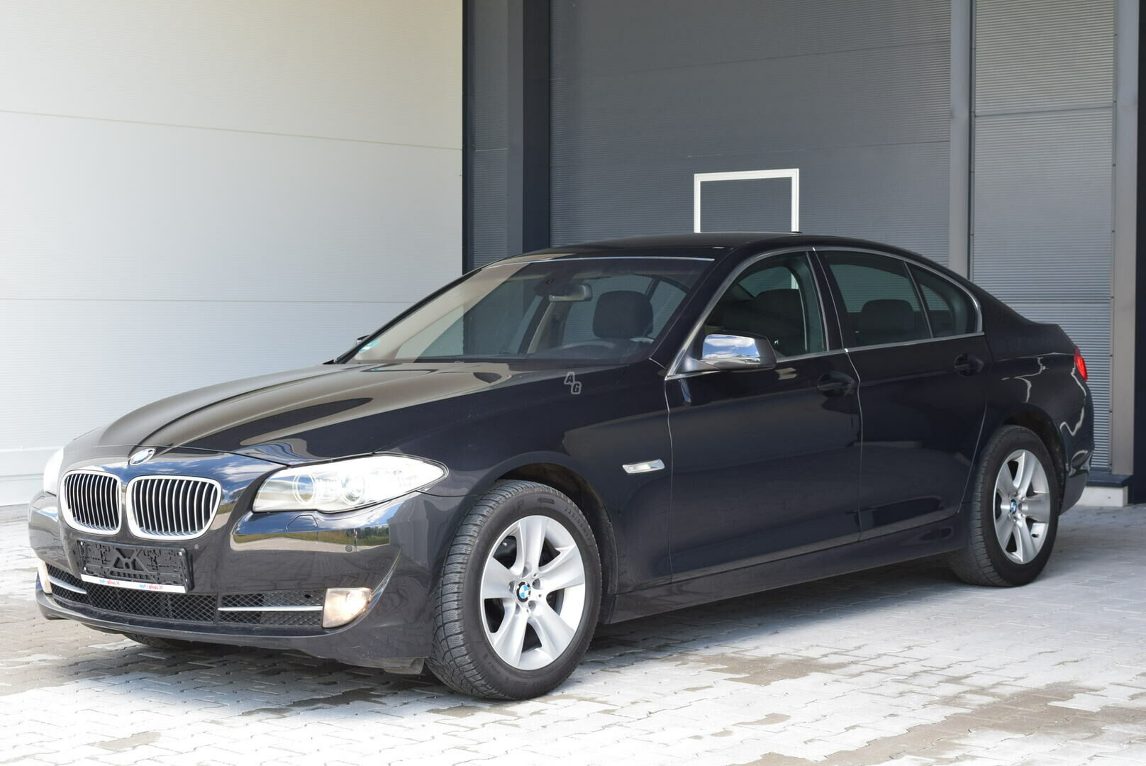 Bmw 520 2012 m Sedanas