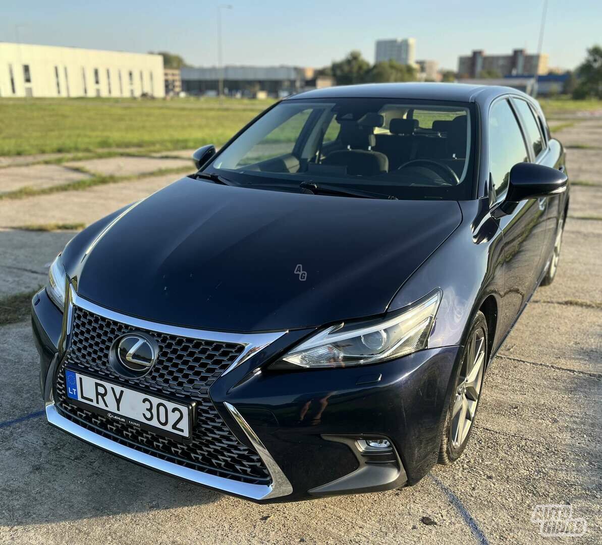 Lexus CT 200h 2017 г Хэтчбек