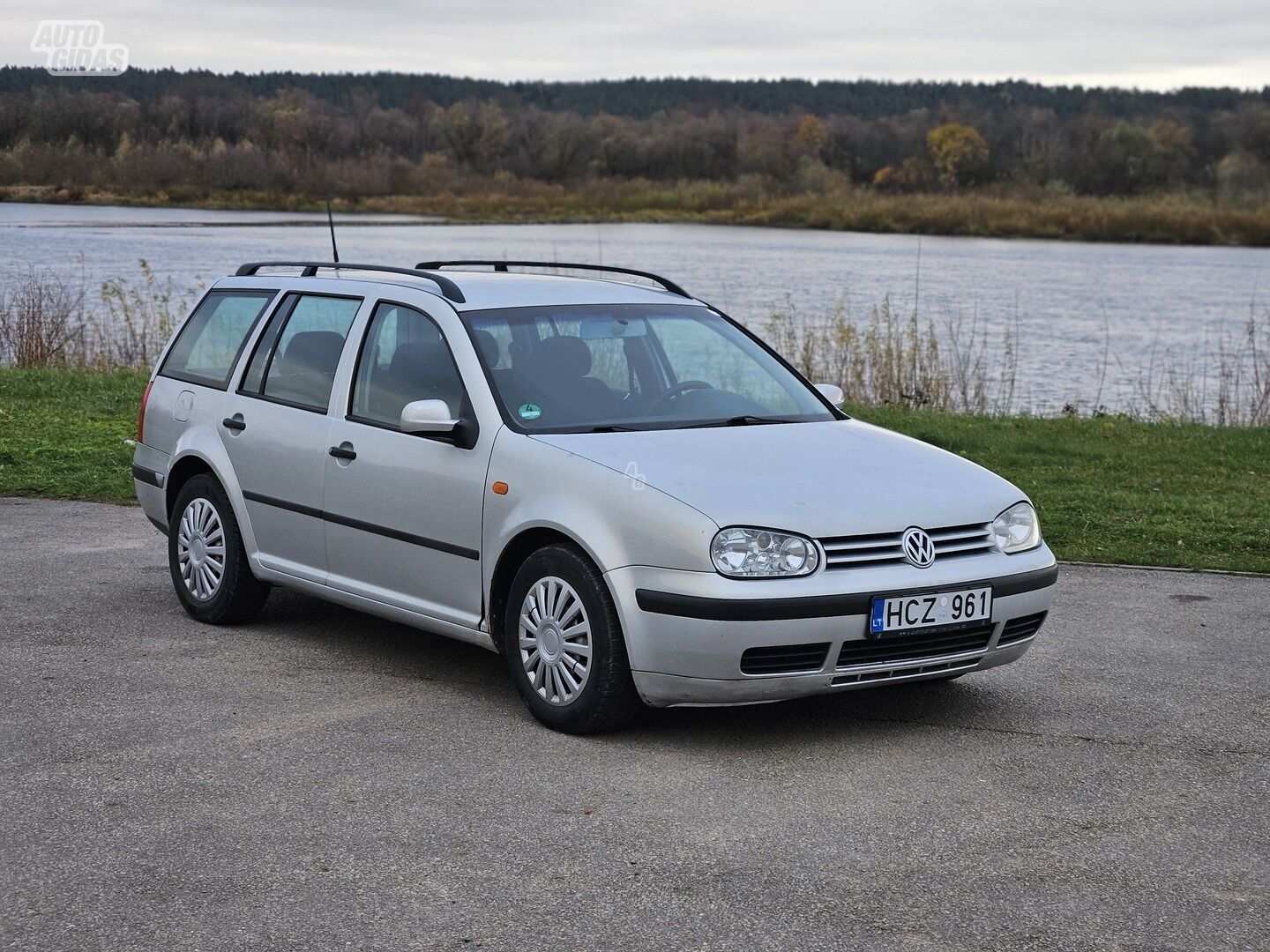 Volkswagen Golf 2001 г Универсал