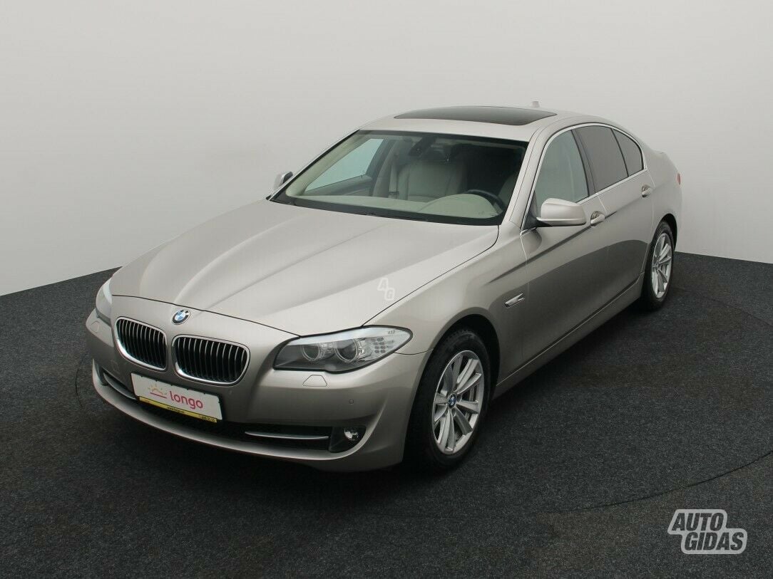 Bmw 523 2011 m Sedanas