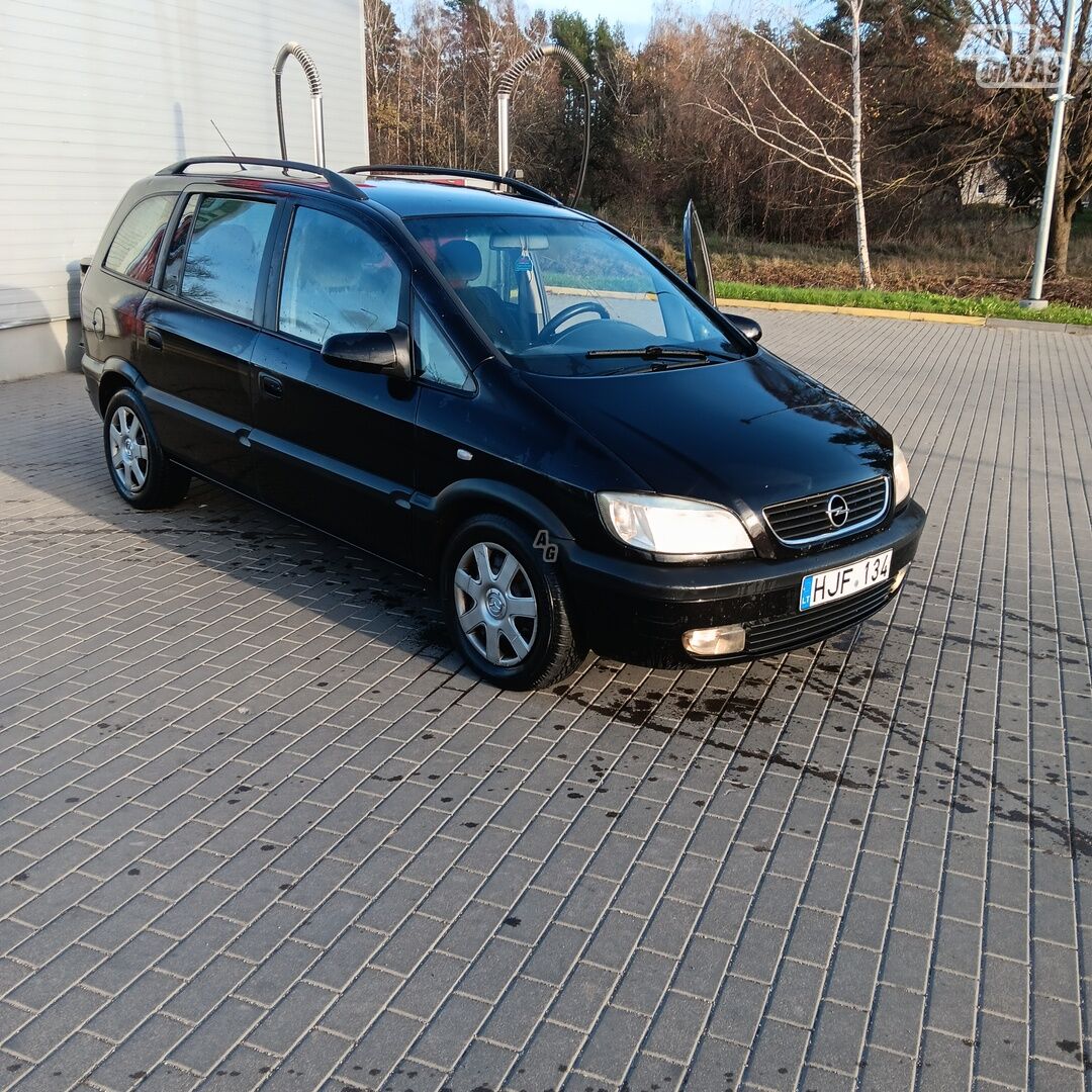 Opel Zafira 2002 m Vienatūris