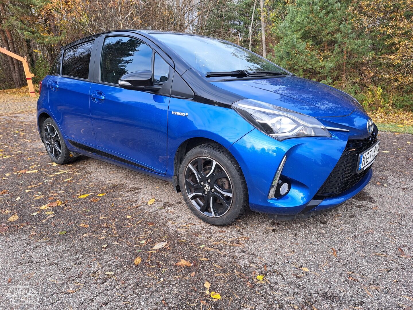 Toyota Yaris 2017 г Хэтчбек