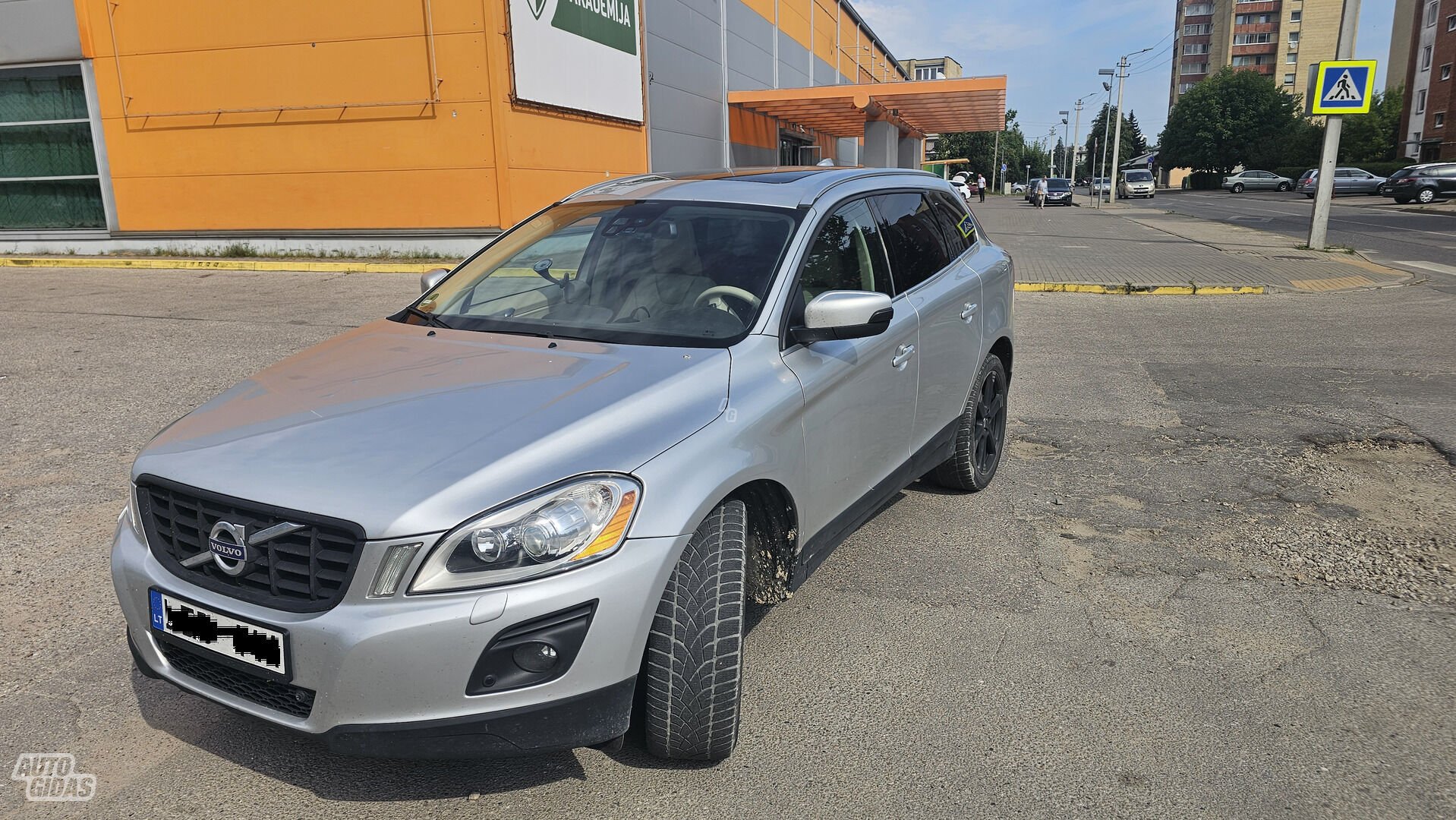 Volvo XC60 2010 m Visureigis / Krosoveris