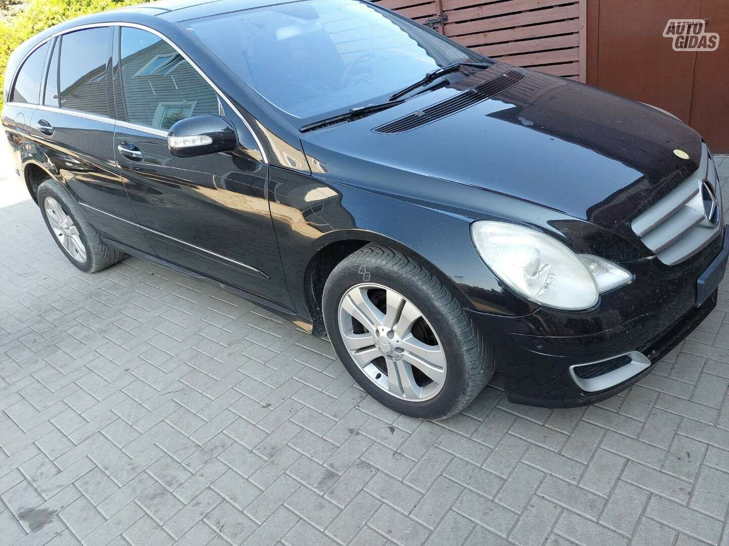 Mercedes-Benz R 300 2007 m dalys