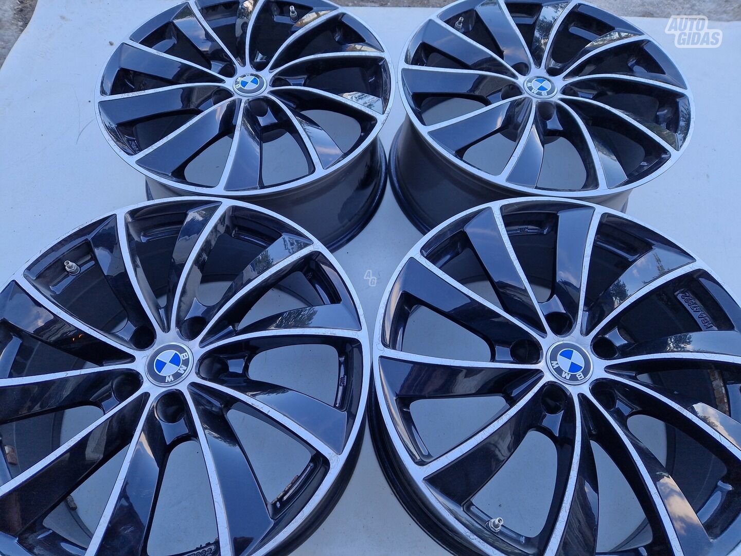 BMW F10, F11 530 light alloy R19 rims