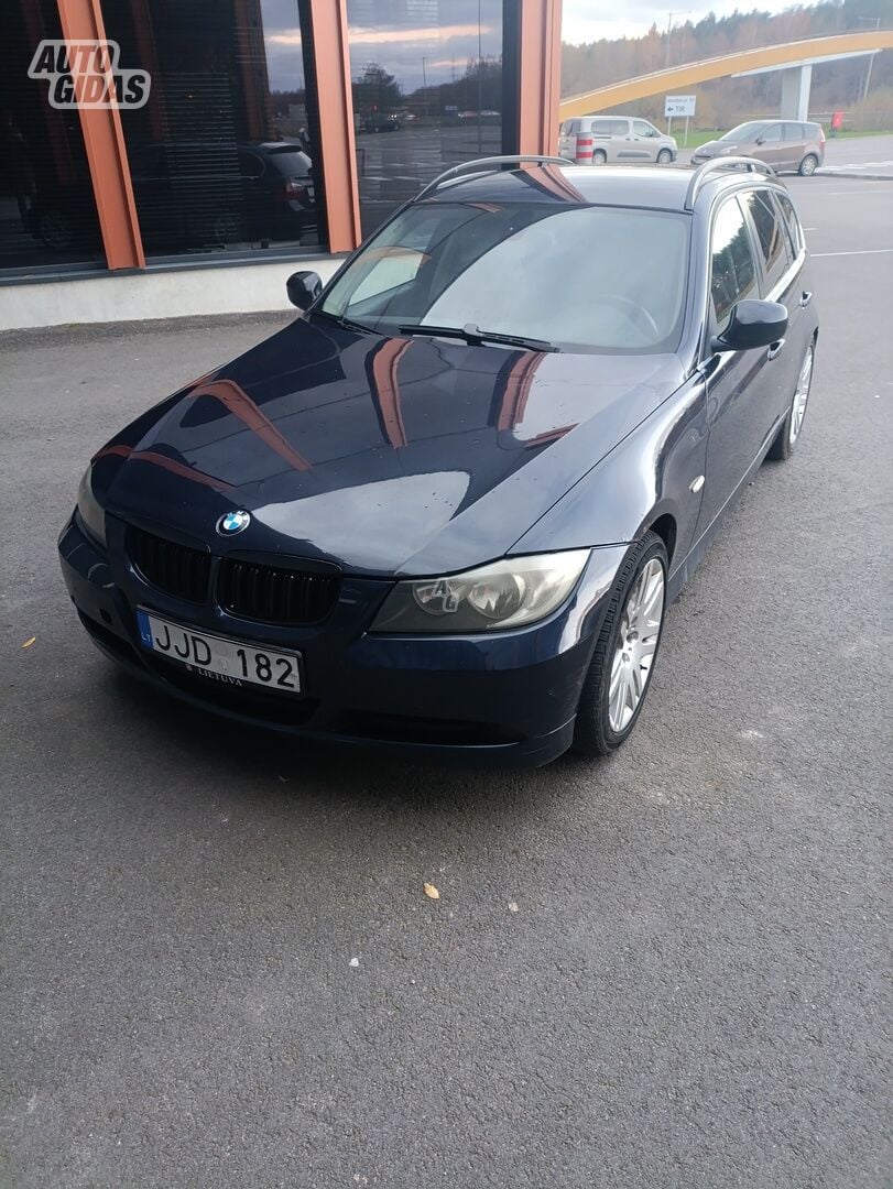 Bmw 320 E91 2005 г