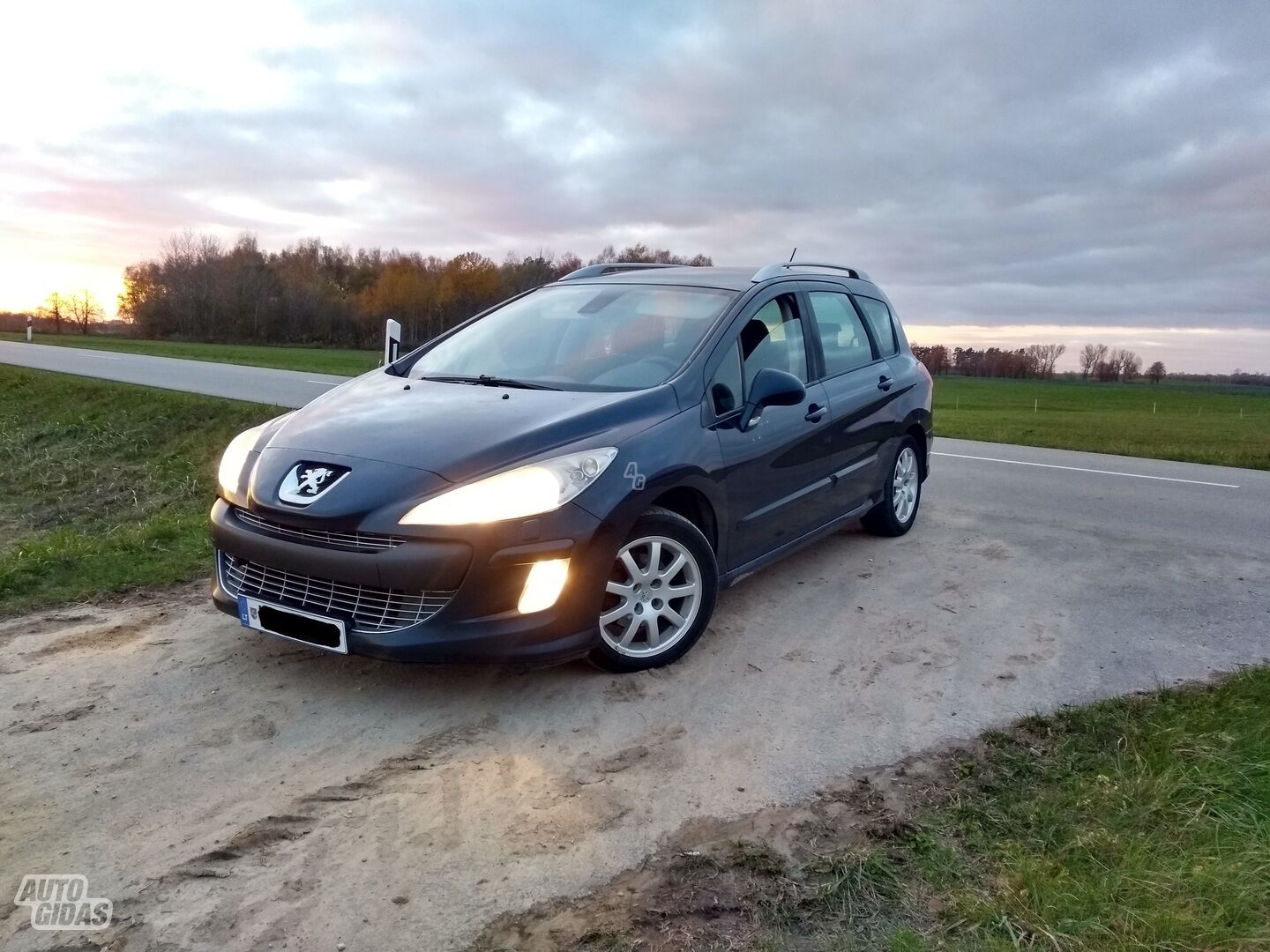 Peugeot 207 2008 m Universalas