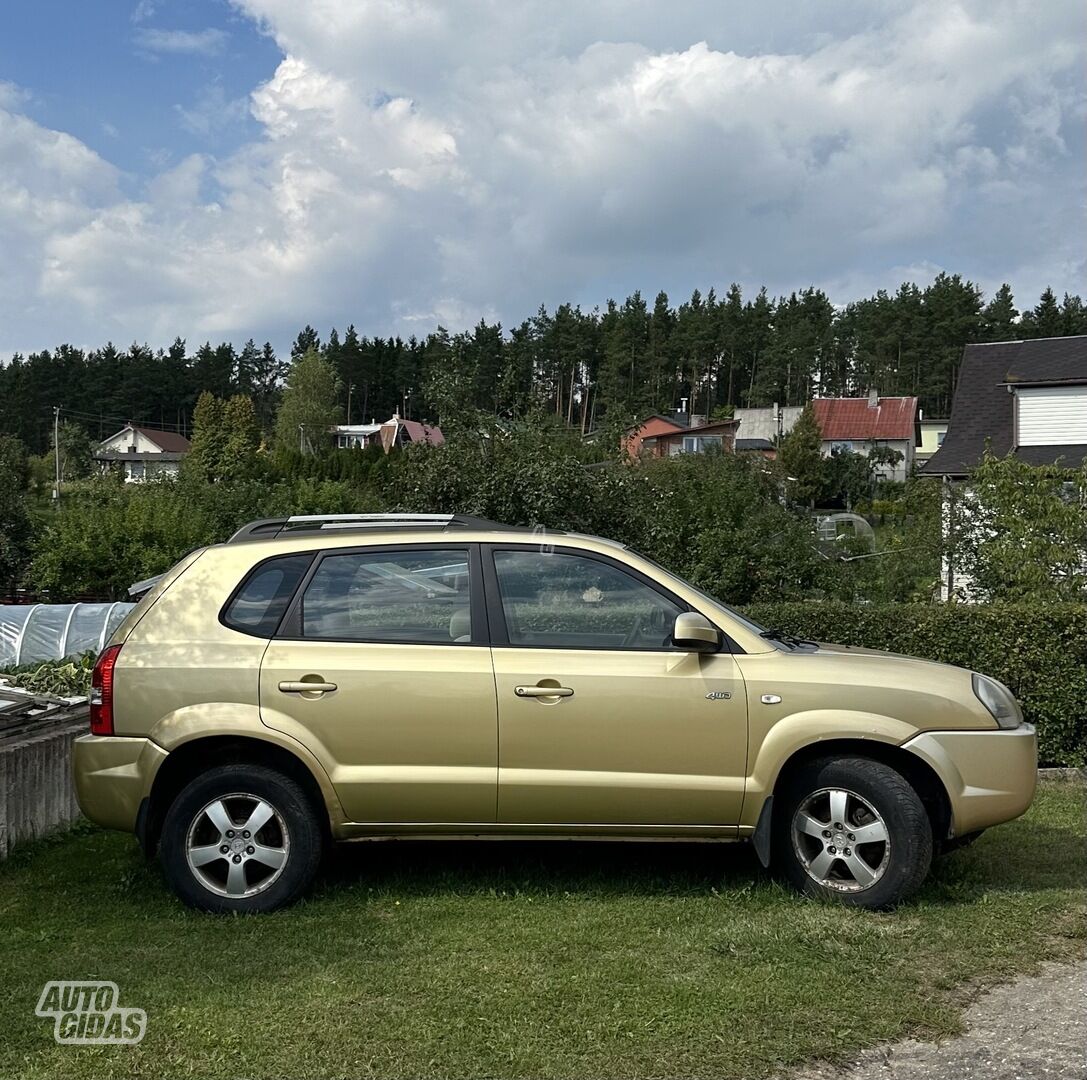 Hyundai Tucson I 2004 y