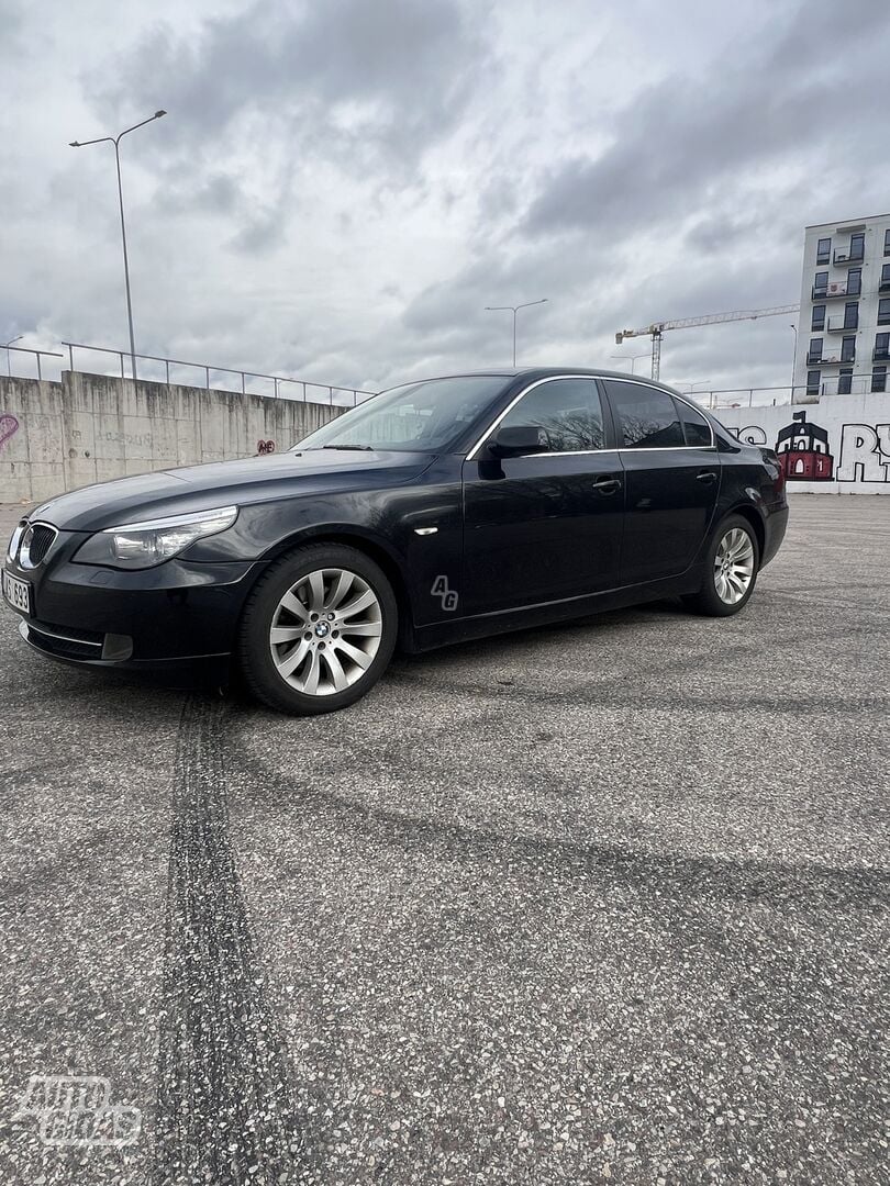 Bmw 530 2007 y Sedan