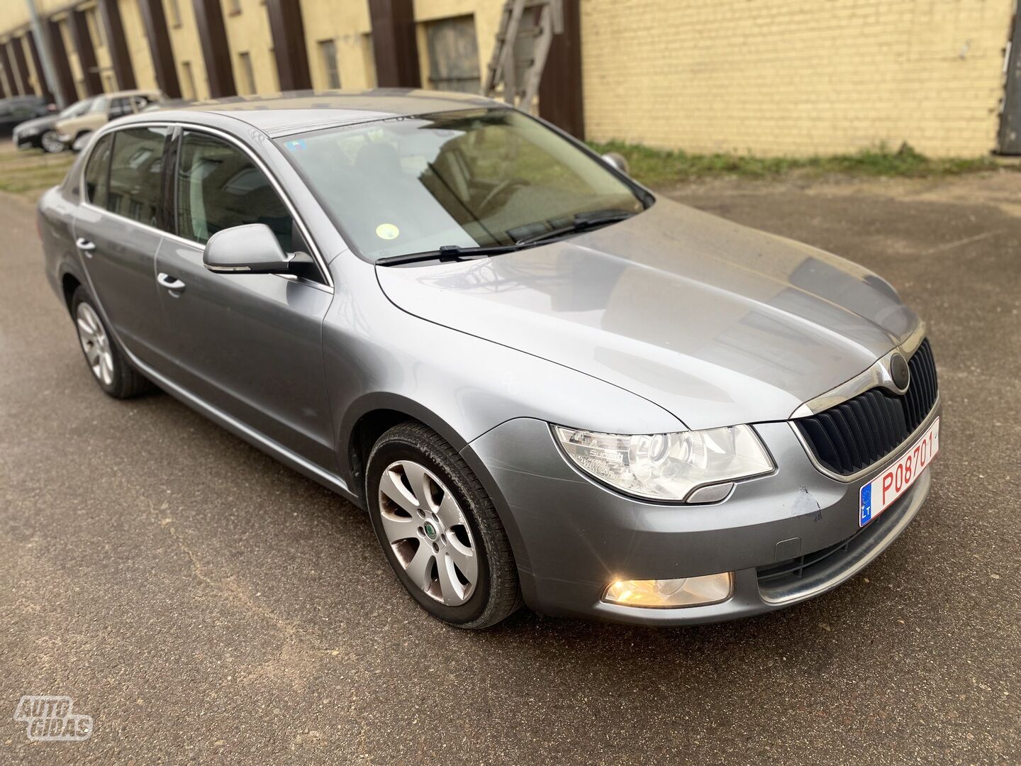 Skoda Superb 2012 y Sedan