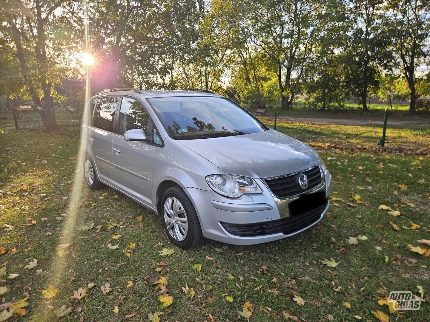 Volkswagen Touran 2009 m Vienatūris