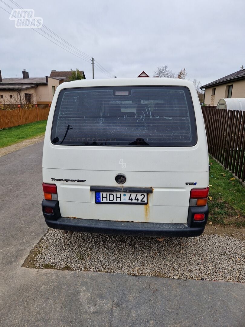 Volkswagen Transporter 2002 y Minibus