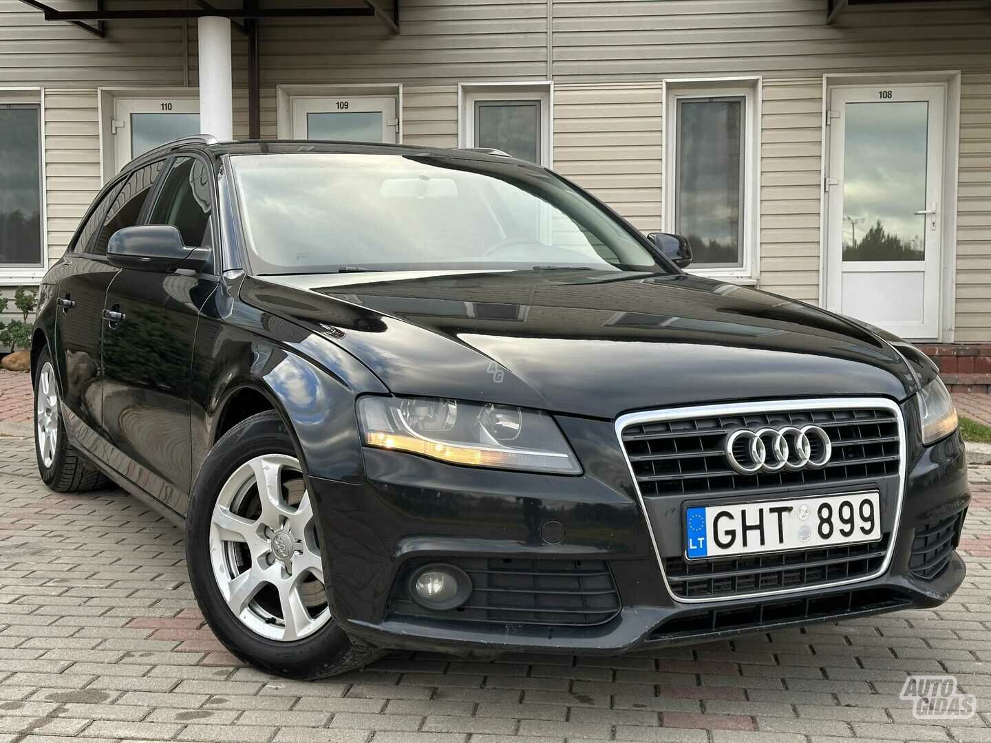 Audi A4 2009 m Universalas