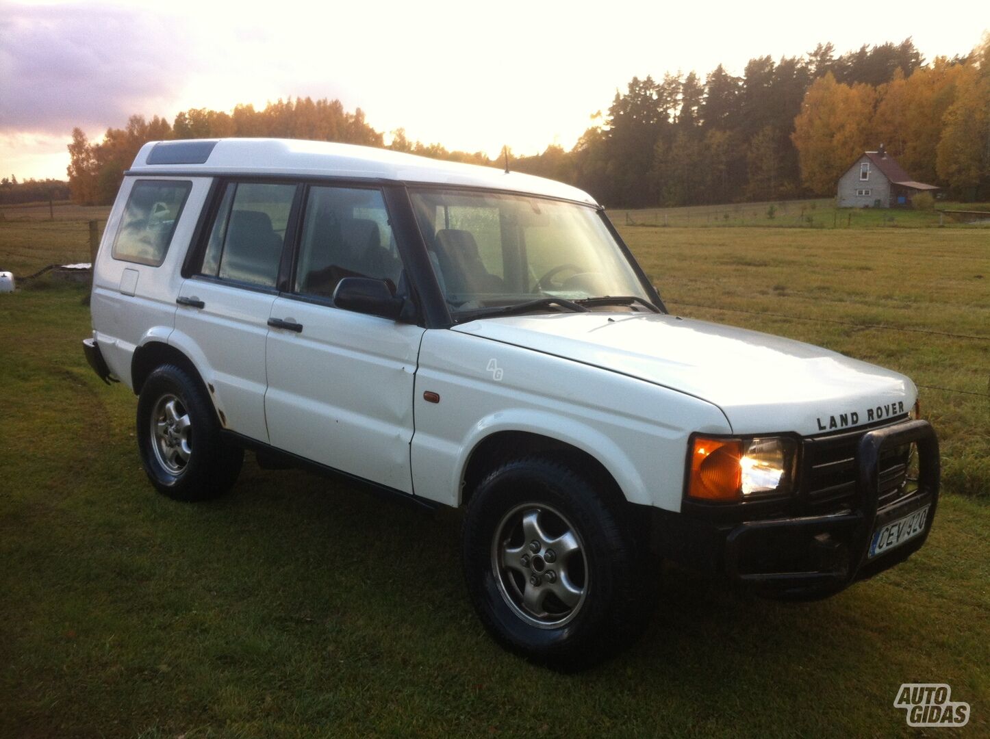 Land Rover Discovery 2000 г Внедорожник / Кроссовер