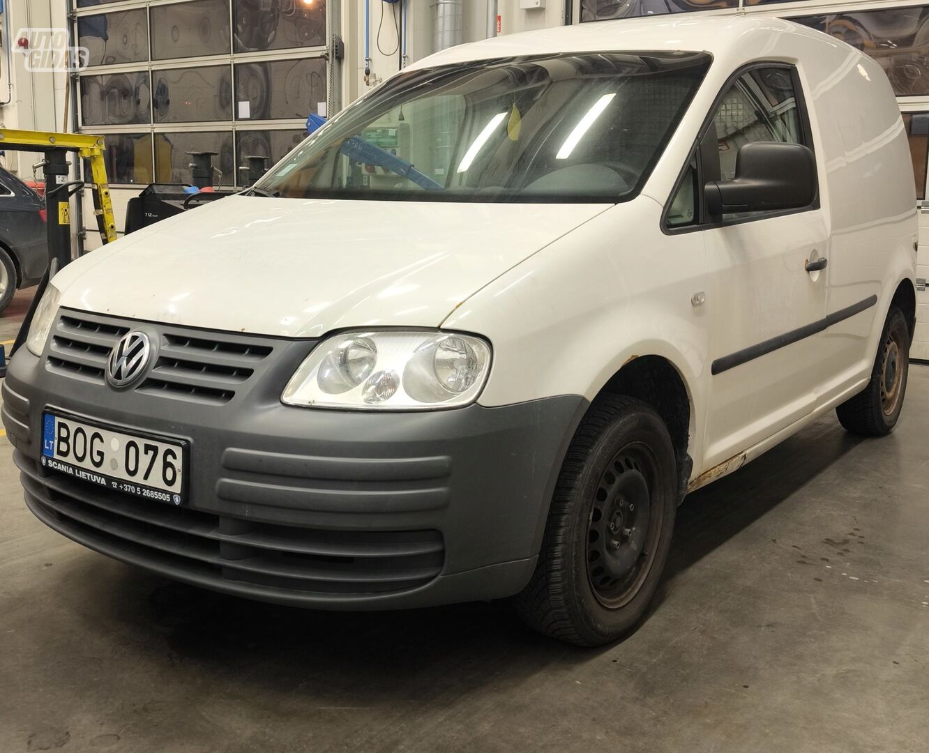 Volkswagen Caddy 2005 г Грузовой микроавтобус