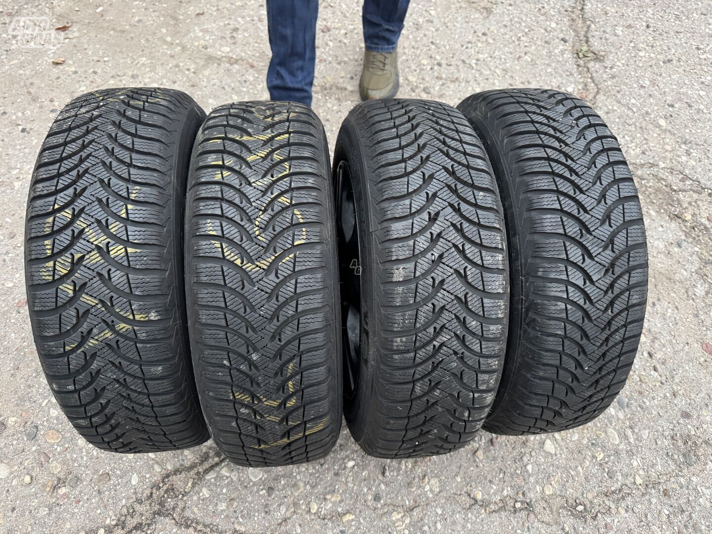 Michelin Siunciam, 8mm R15 зимние шины для автомобилей