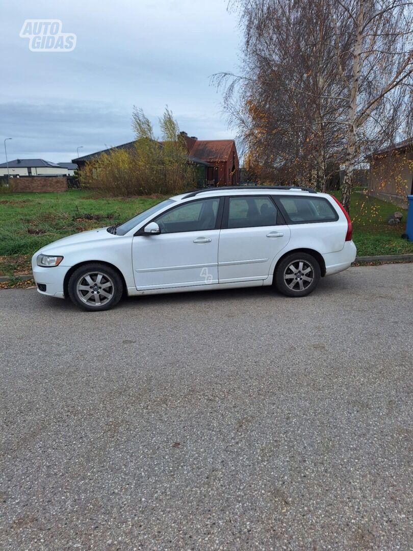 Volvo V50 11224 2010 m