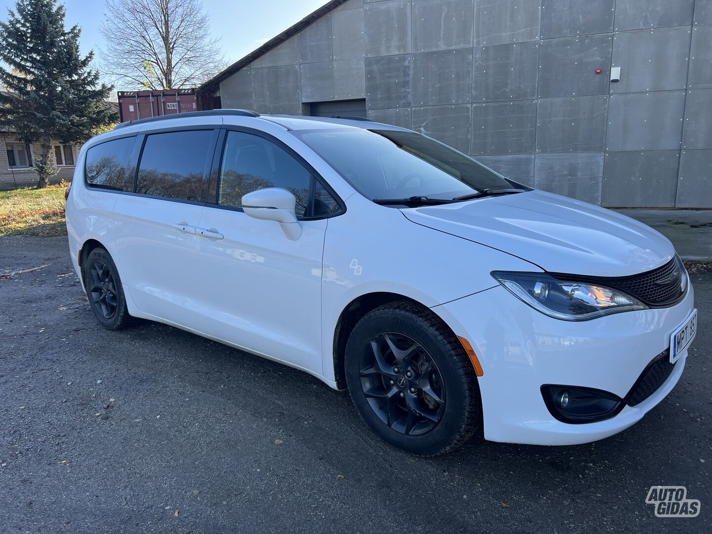 Chrysler Pacifica 2018 m Vienatūris