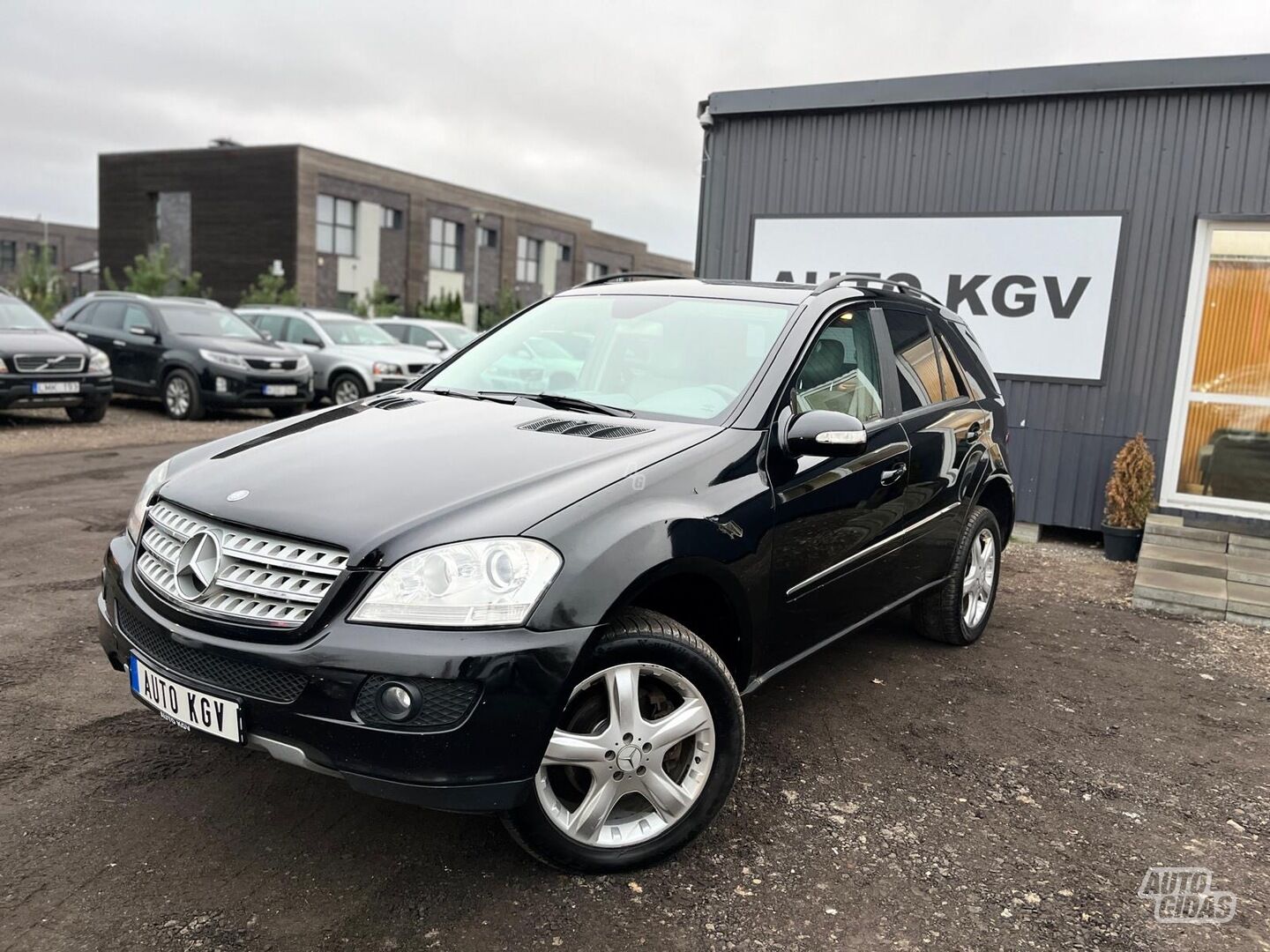 Mercedes-Benz ML 320 2005 y Off-road / Crossover