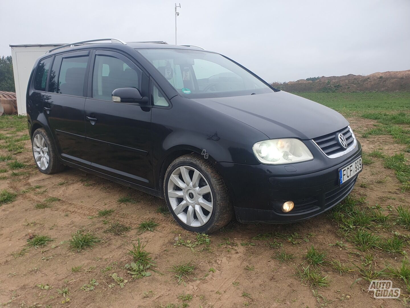 Volkswagen Touran 2004 m Universalas