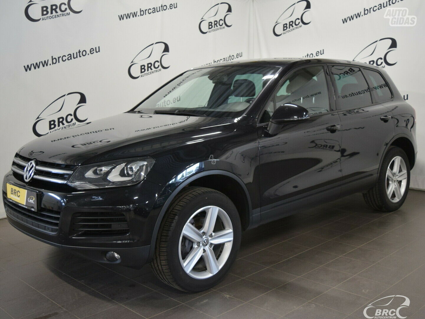 Volkswagen Touareg V6 TDI A/T 2011 m