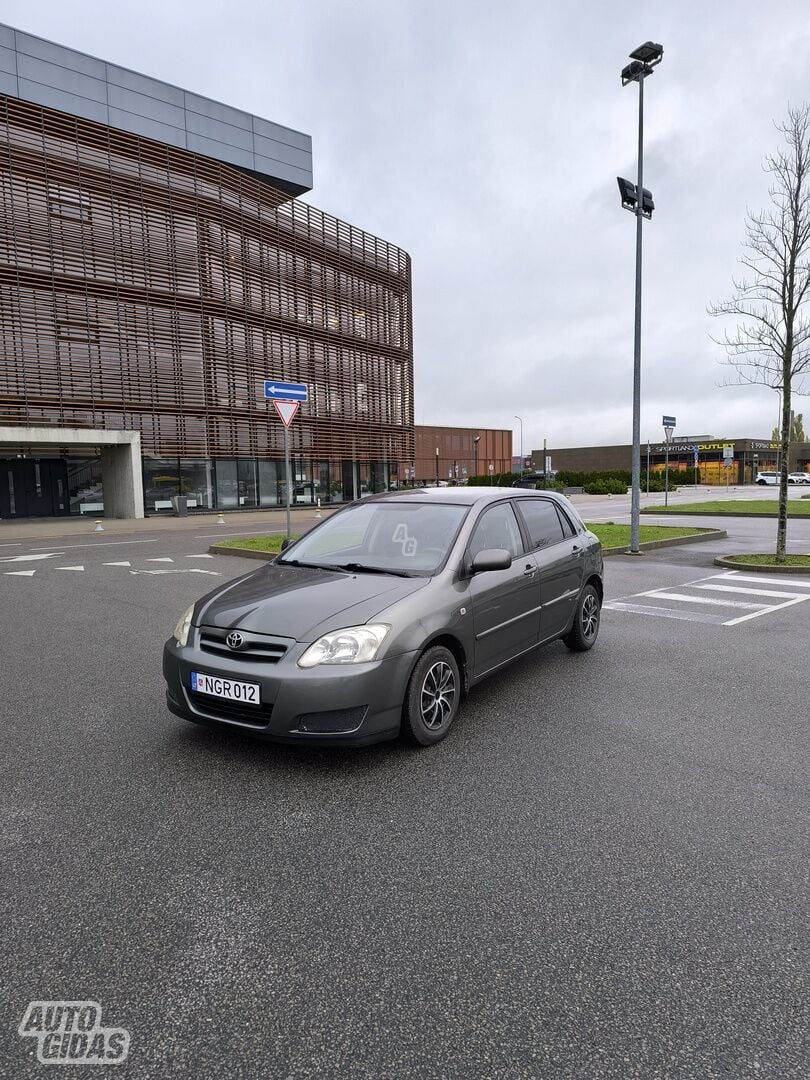 Toyota Corolla 2006 m Hečbekas