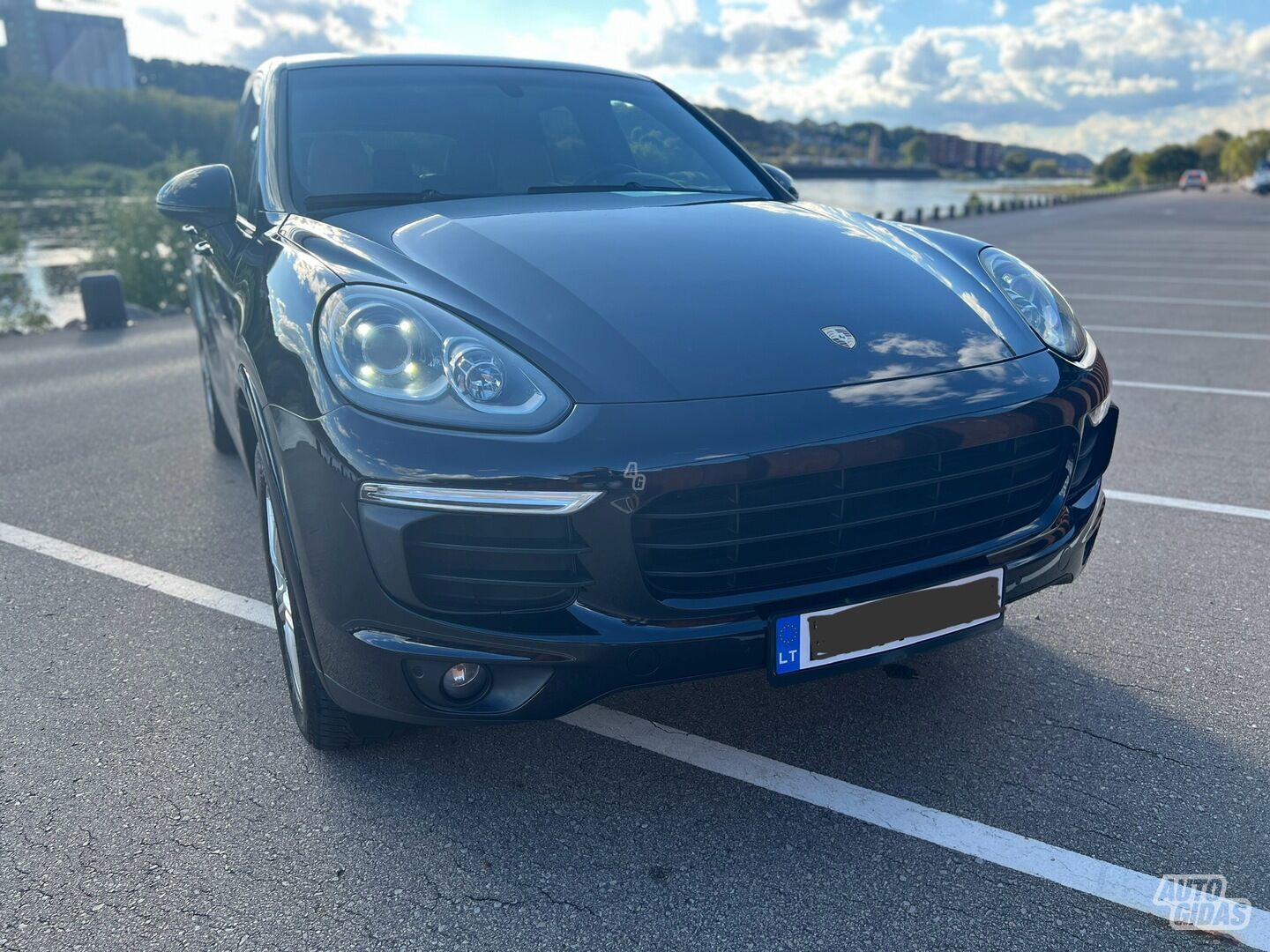 Porsche Cayenne 2016 m Visureigis / Krosoveris