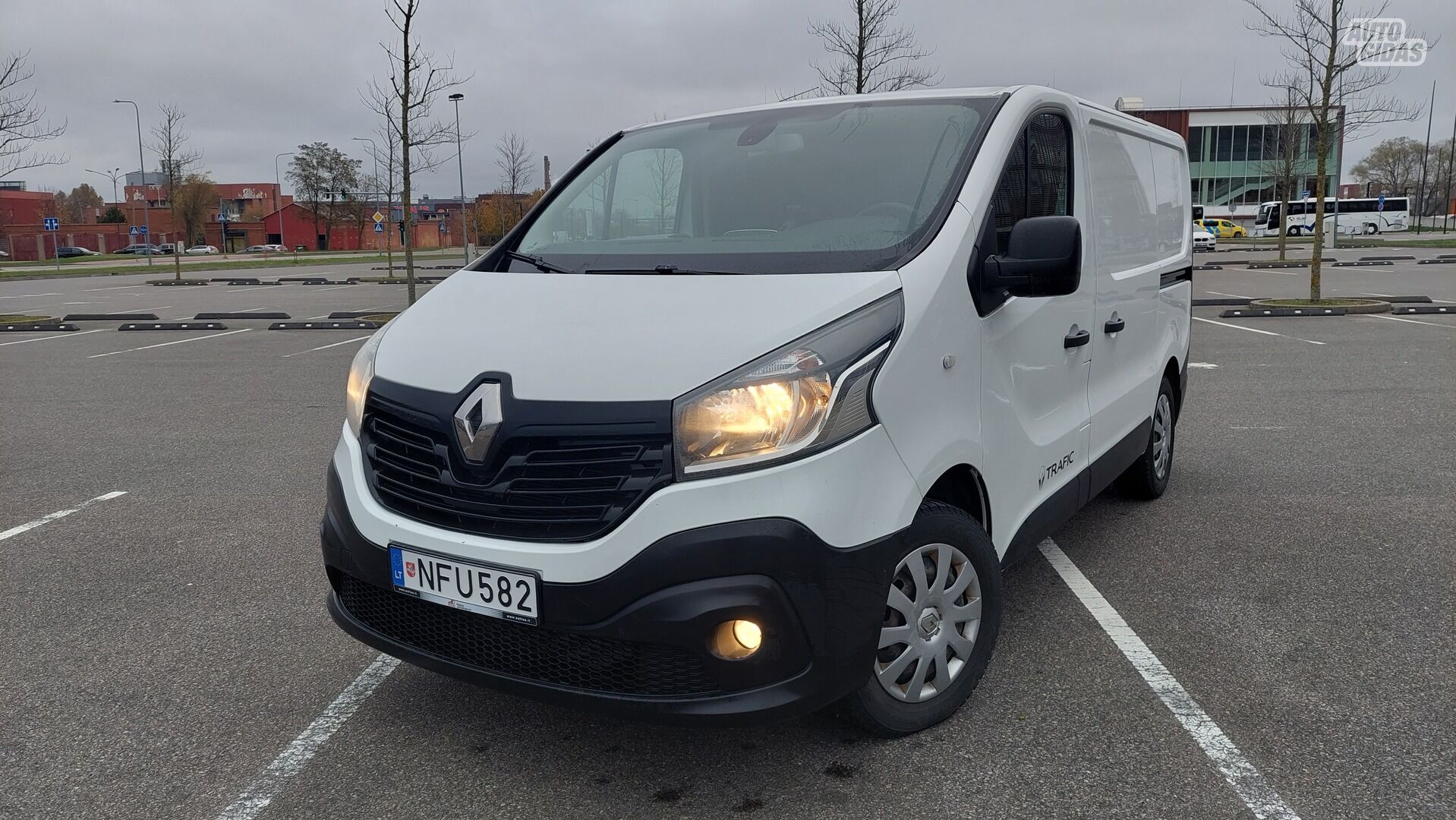 Renault Trafic 2018 г Грузовой микроавтобус