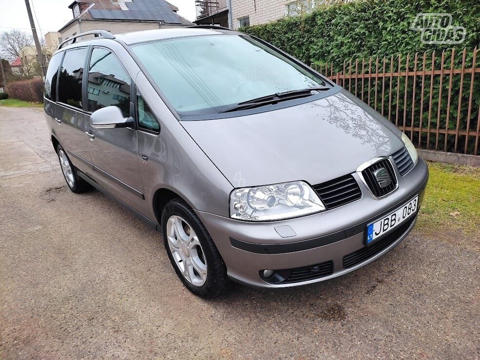 Seat Alhambra 2009 m Vienatūris