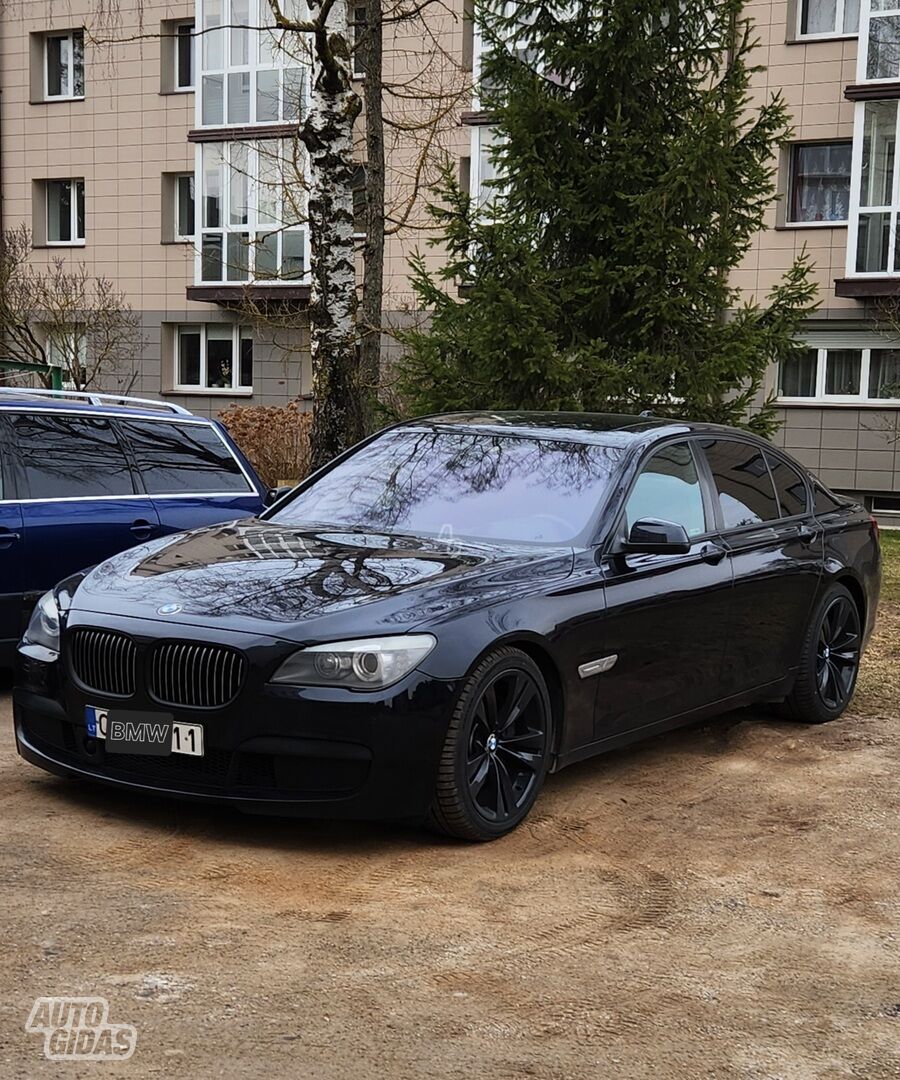 Bmw 730 2010 y Off-road / Crossover