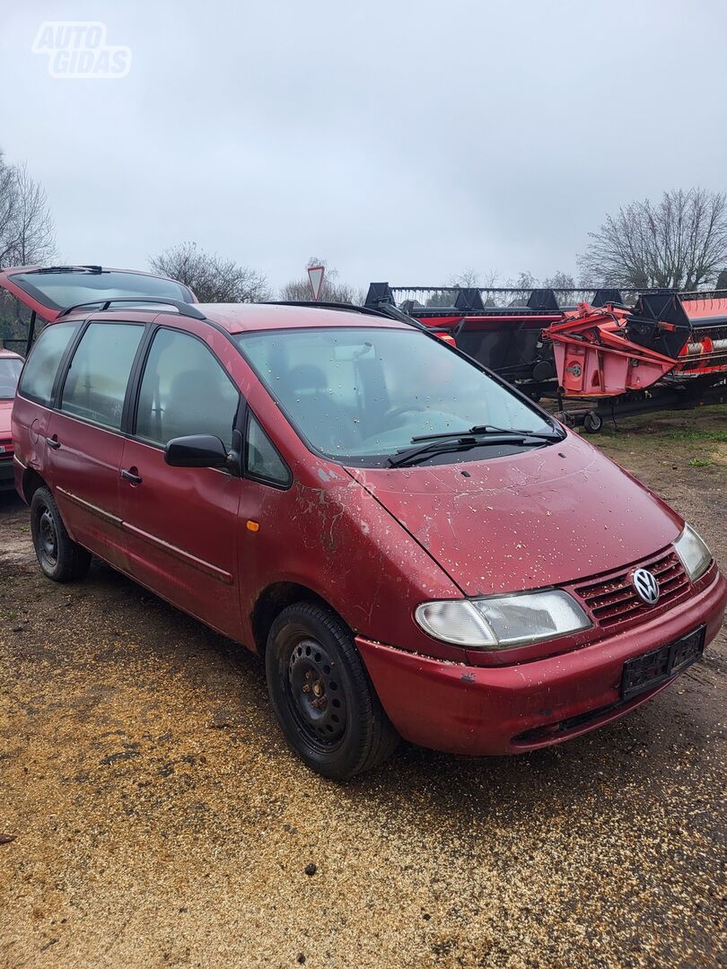 Volkswagen Sharan 1998 m Vienatūris