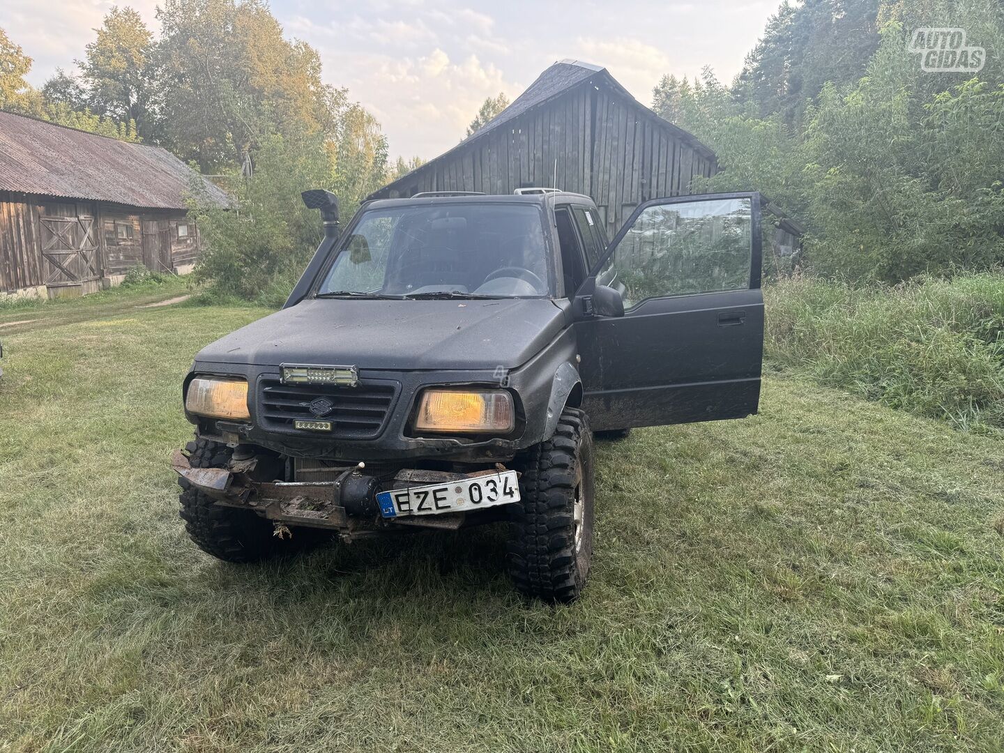 Suzuki Vitara 1998 y Off-road / Crossover