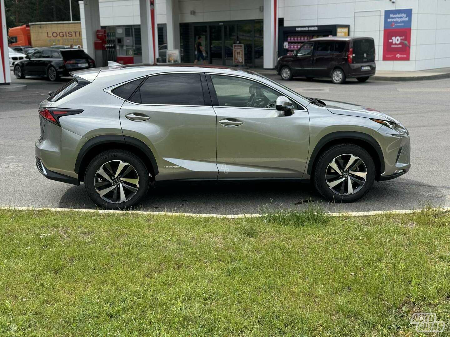 Lexus NX 300h I 2018 m